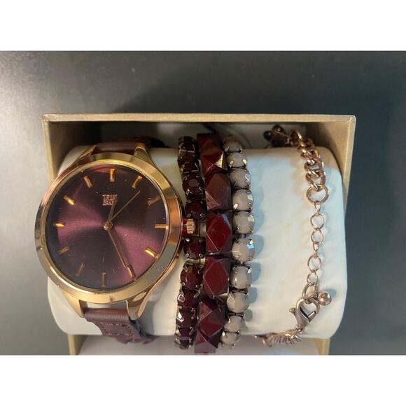 True Craft Originally Hand Crafted Southern Design Maroon Watch & Bracelets Set - Picture 2 of 4